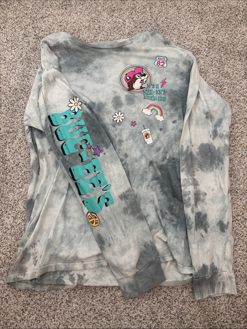 Tie-Dye Grey Long Sleeve Graphic Tee with Teal Accents - Brand: Unknown